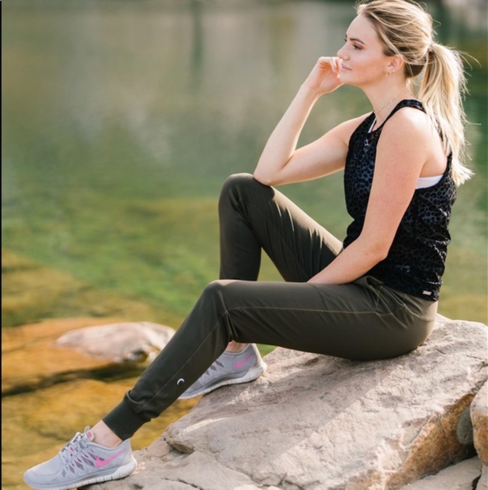 Zyia Olive Ascend Joggers